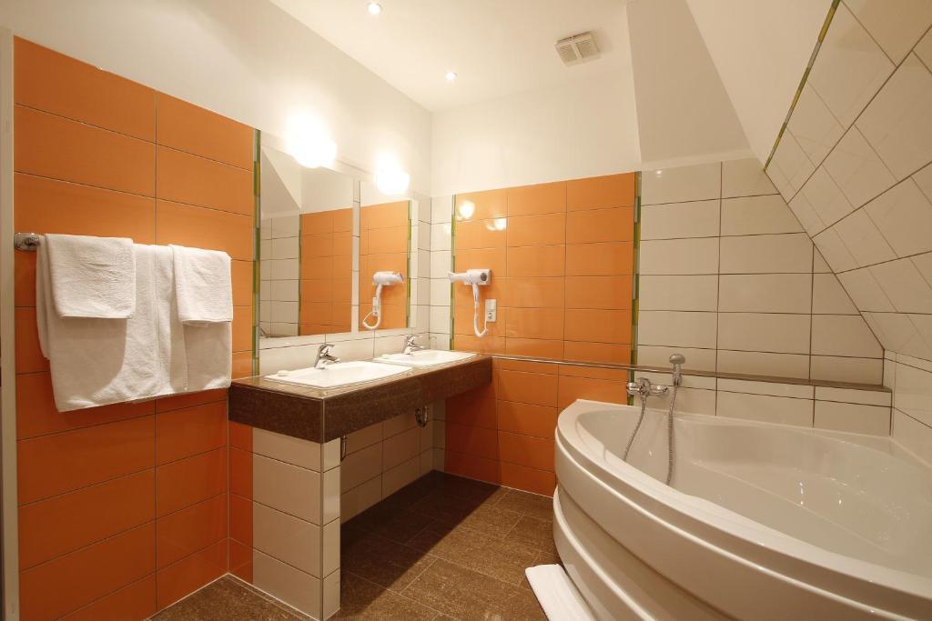 Hotel Preuss Im Dammtorpalais Hamburgo Habitación foto